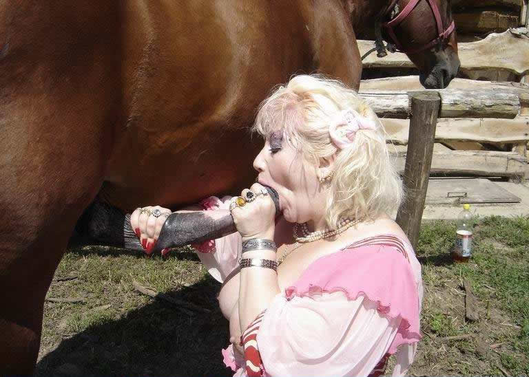 Horse fuck milf
